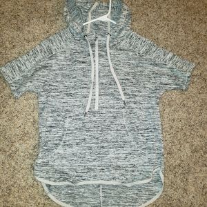 Athleta Short Sleeve Pullover